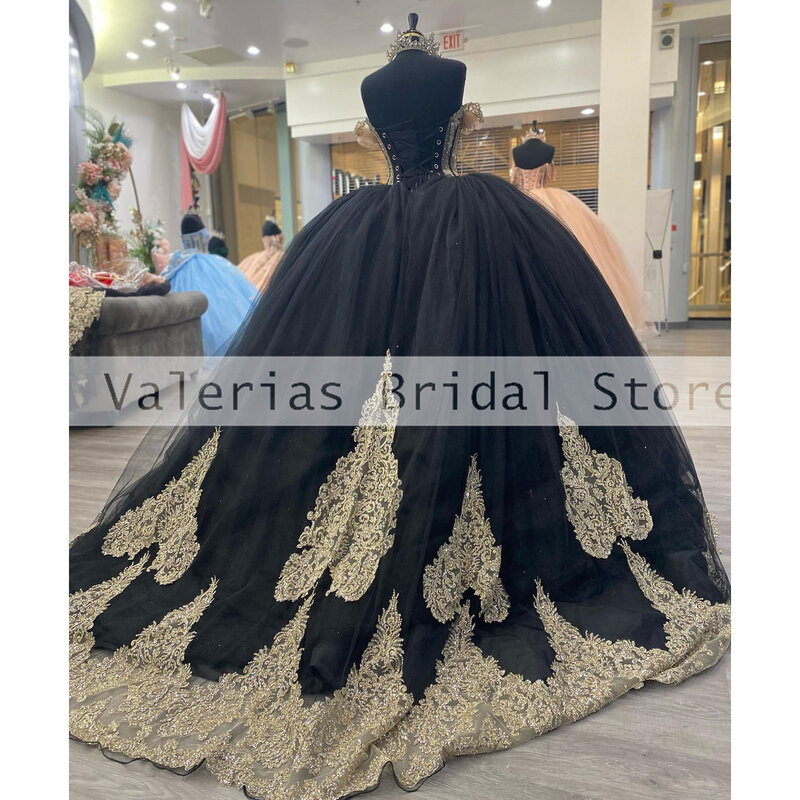 Luxury Black Quinceanera Dress Ball Gown Gold Appliques Off The Shoulder Graduation Party Gowns Vestido De 15 Quinceañeras