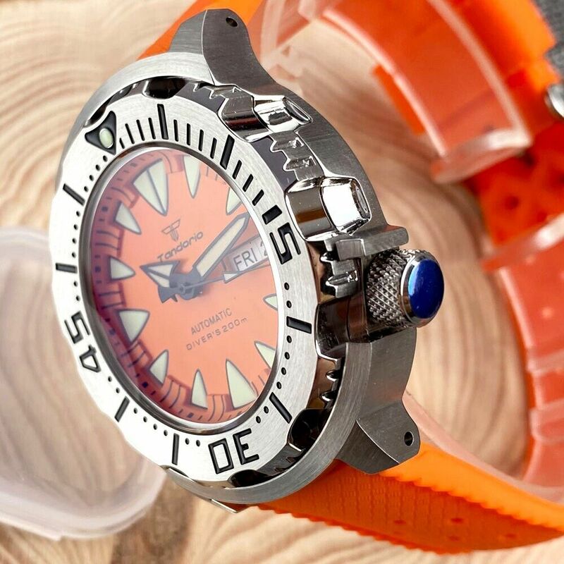 นาฬิกาผู้ชายอัตโนมัติกระจกแซฟไฟร์ AR NH36A สำหรับดำน้ำ20ATM มอนสเตอร์สีส้ม42มม.