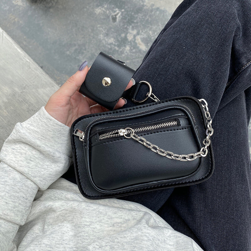 Mini bolso cuadrado gótico oscuro para mujer, bolsos de pecho con cadenas de cuero Pu negro, bolsos cruzados para teléfono de diseño femenino