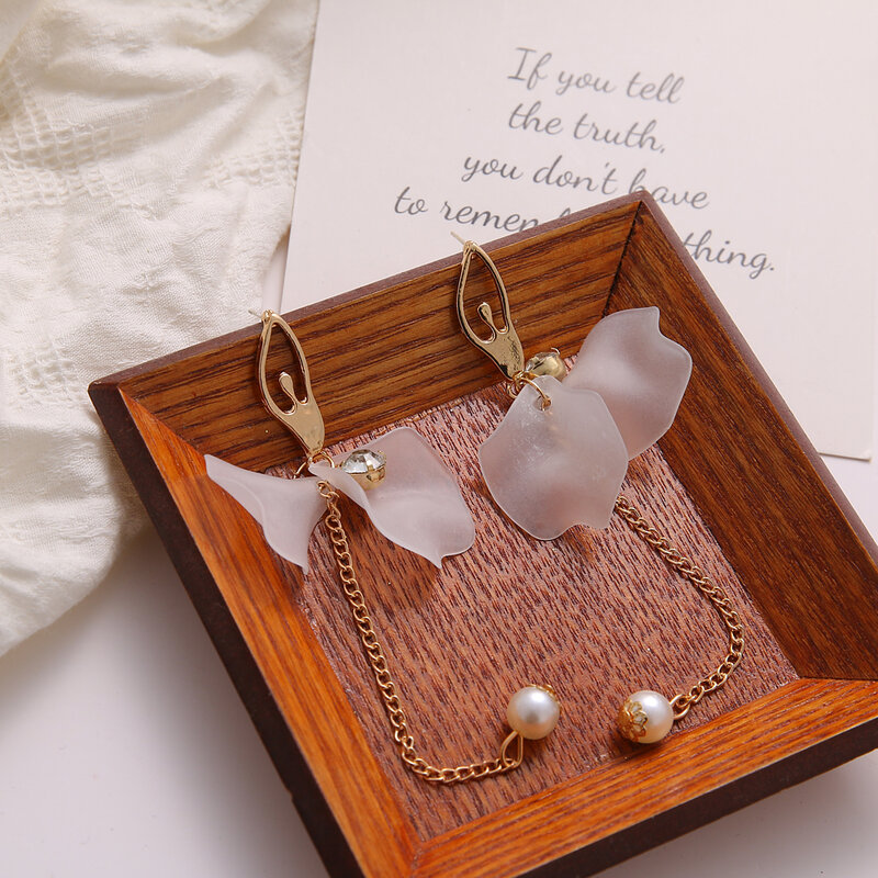 ALIUTOM – boucles d'oreilles pendantes pour femmes, bijoux à la mode coréenne, longues, élégantes, fleur acrylique, accessoires de mariage