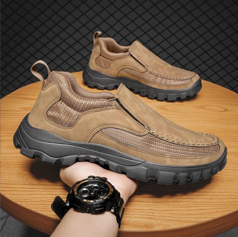 Sapatos casuais de couro artesanal para homens, sapatilhas ao ar livre, sapatilhas respiráveis, deslizamento de plataforma em mocassins, venda quente