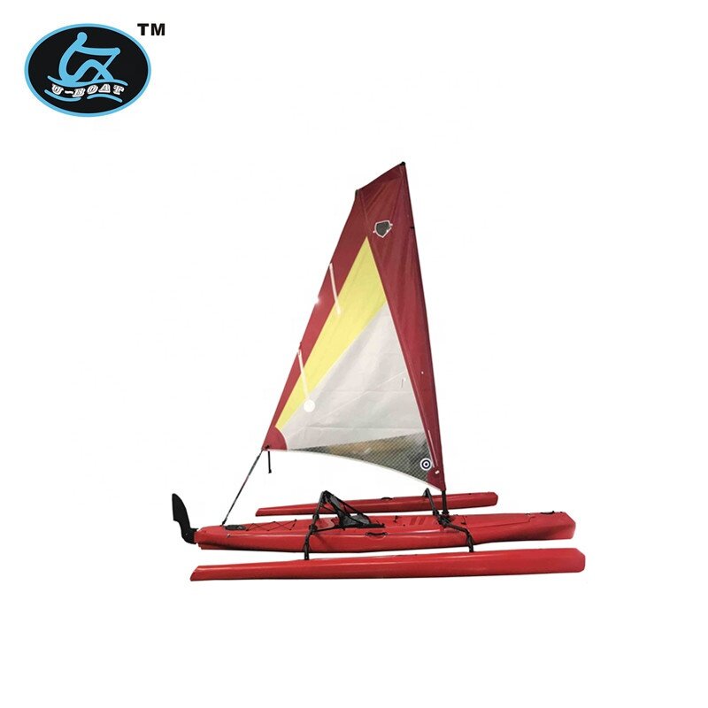 2024 nuovo-progettato piccolo trimaran single sit on top barca a vela con accessori in vendita
