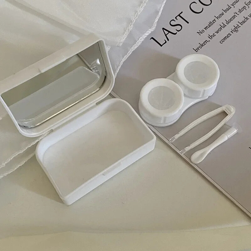 Kotak wadah lensa kontak kartun, dengan cermin Mini indah perawatan mata, kotak perlengkapan perjalanan