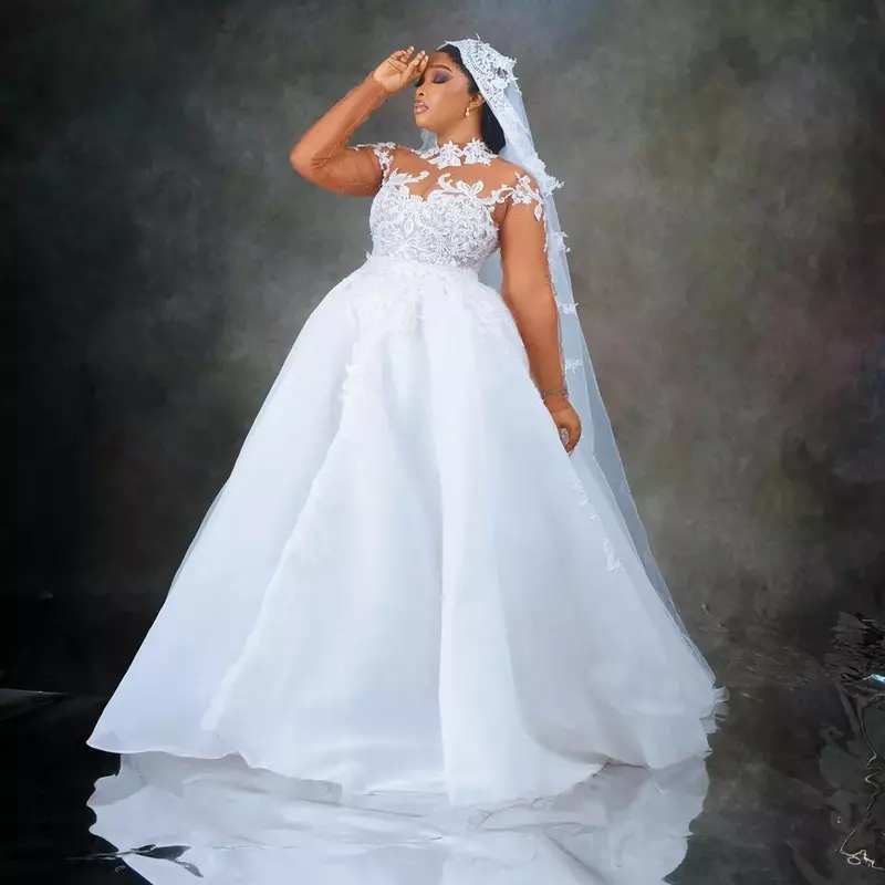 Sexy plus size Wedding Dress High neck Applique Long Sleeve Ball Gown Princess Queen Beach Outdoor Photography Bridal Dress