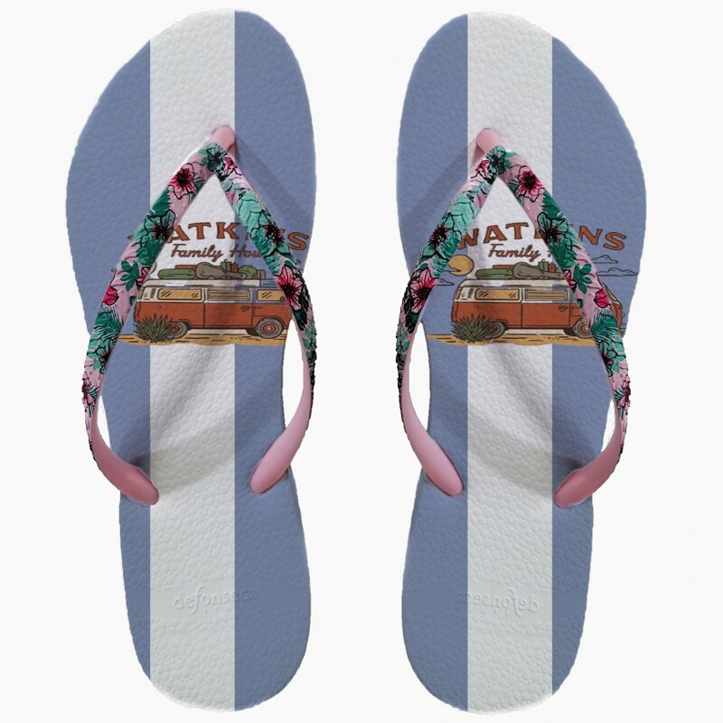 Pantofole fresche per capispalla da donna, pantofole a spina di pesce con fondo piatto, morbide infradito moda spiaggia estate 2024 nuova