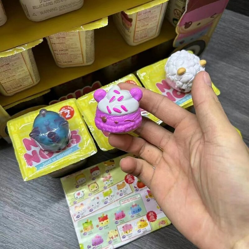 Überraschung num noms Schleim so köstliche Überraschung spielzeug für Mädchen flauschigen Schleim Geheimnis Make-up Lip gloss Geruch Snack ables Kawaii Puppen