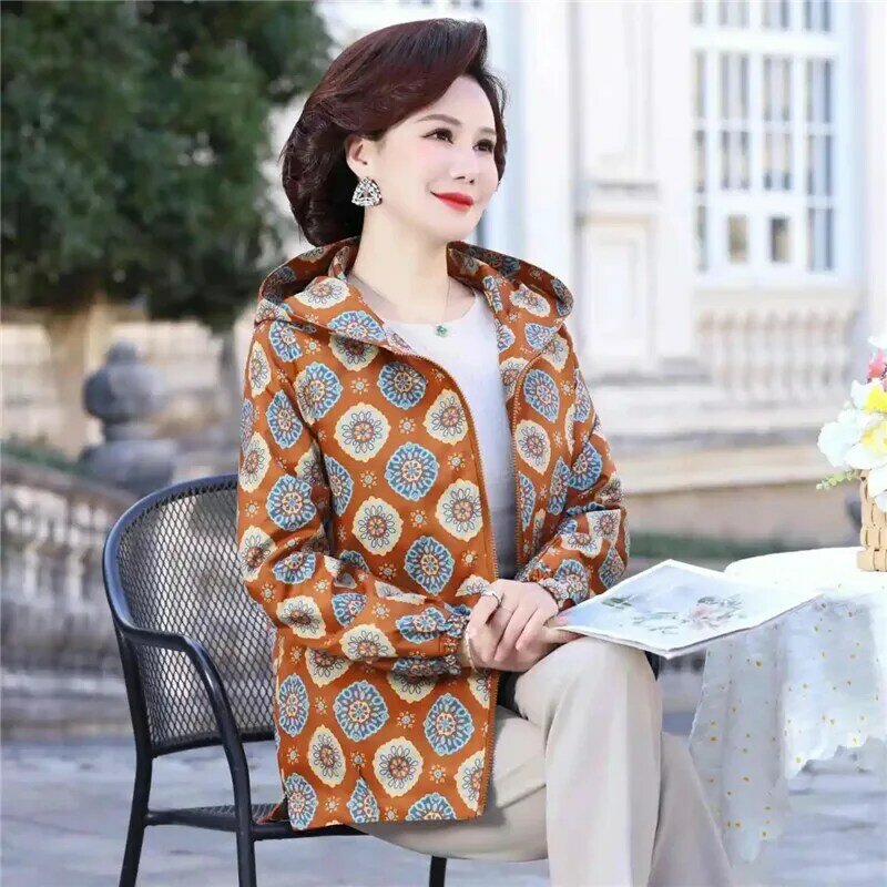 2024Spring Autumn New Large Size Jacket Women High-Quality Windbreaker Lady Middle-Aged Elderly Hooded Fashion Short Trench Coat