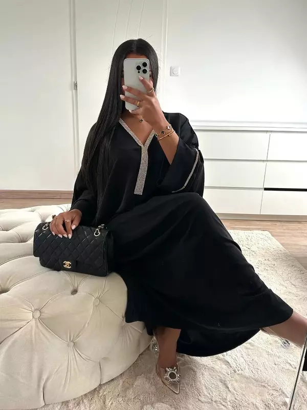 Gaun panjang Lebaran wanita gaun kelelawar lengan Kaftan Abaya Satin jubah pesta berlian Abaya Ramadan V leher Kaftan Kaftan Jalabiya 2023