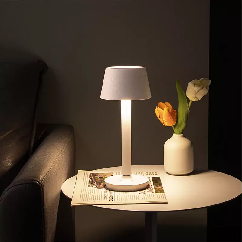 Lampu meja dekorasi minimalis kamar tidur, lampu samping tempat tidur kreatif, pengisian USB suasana, lampu meja berkemah luar ruangan