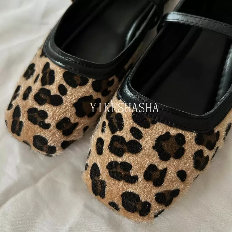 Seksowne damskie płaskie buty Okrągłe palce Leopard Print Shoes Casual Breathable Slip-on Flat Outdoor Ladies Mary Jane Shoes SYDanne