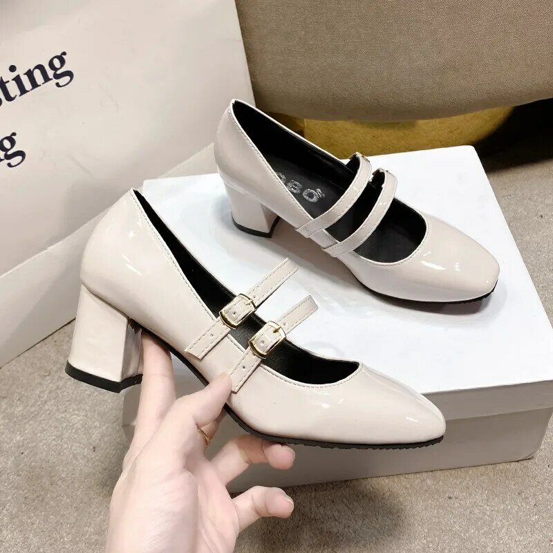 Pu Shallow Solid Pumps Slip-on Spring scarpe da donna in vendita 2024 décolleté con tacco quadrato di alta qualità Salto Alto Feminino