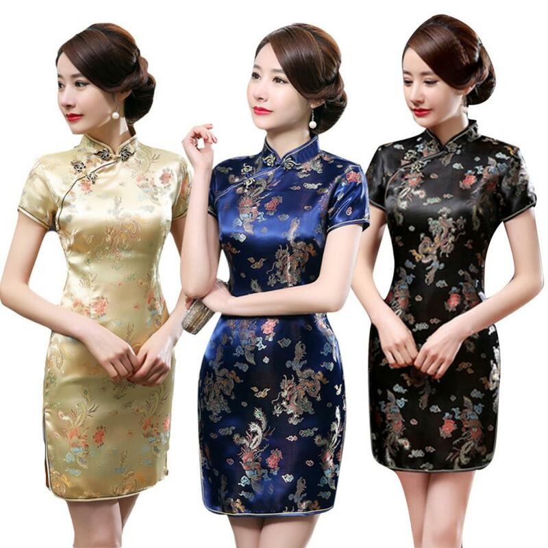 الصينية التقليدية تشيباو شيونغسام المرأة الصينية التنين فينيكس التطريز عالية الرقبة قصيرة الأكمام سبليت فستان قصير Vestidos
