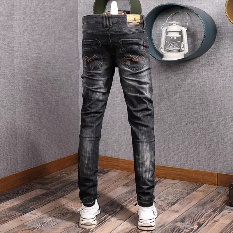 Markowe męskie jeansy Retro czarny szare rozciągliwe dopasowanie pasujące do porwane jeansy mężczyzn Vintage aksamitne spodnie dżinsowe zimowe ciepłe spodnie