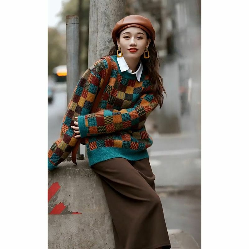 2023 nuovo autunno inverno Plaid donna maglione moda Vintage o-collo maglione femminile Pullover allentato maglione corto Casual