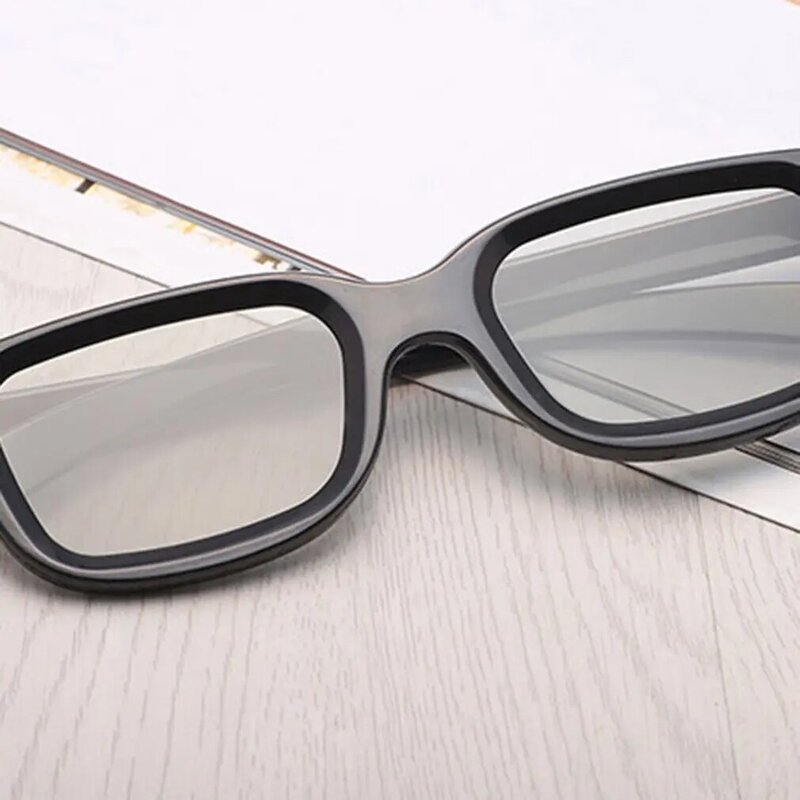 Lunettes 3D universelles en plastique pour LG Cinema, lunettes de jeu, cadre TV, film 3D, 2 paires de délinquants