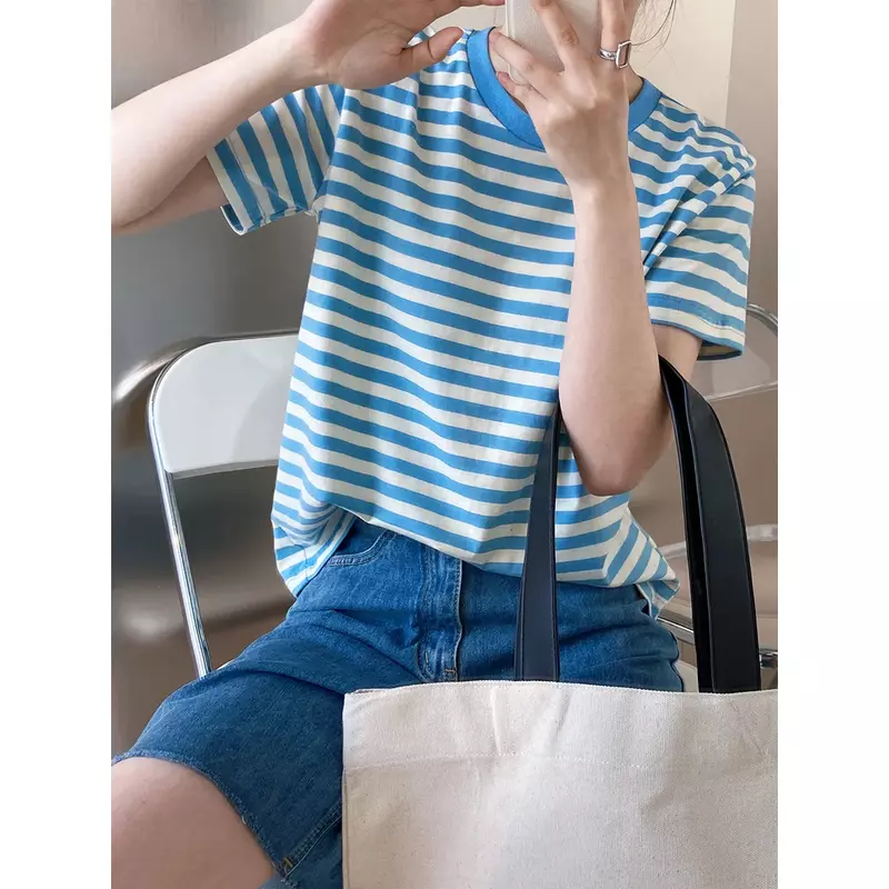 H018  Cotton women's Tshirt with striped O-neck loose