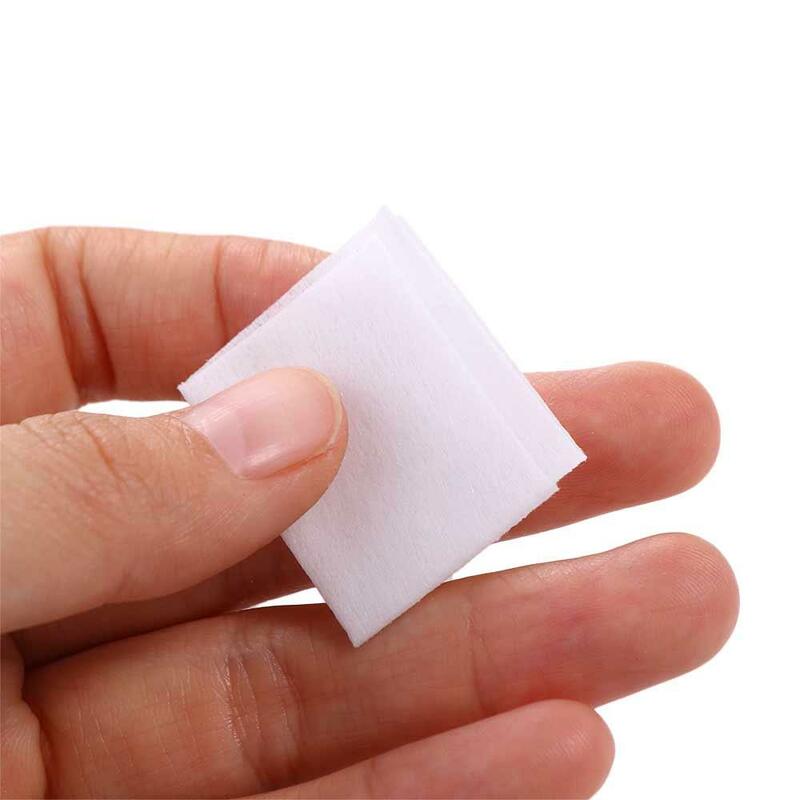 50PCS Portable Professional Alcohol Swabs Pads Wet Wipes 70% Isopropyl Home Skin Cleanser Sterilization