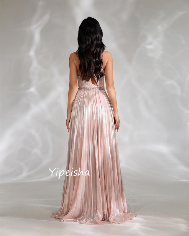 Saphi arabia prom絶妙なフォーマルなイブニングボールドレス、ホルターネックラインのビーズ、スパンコール、ドレープチュール、床の長さのサテンドレス