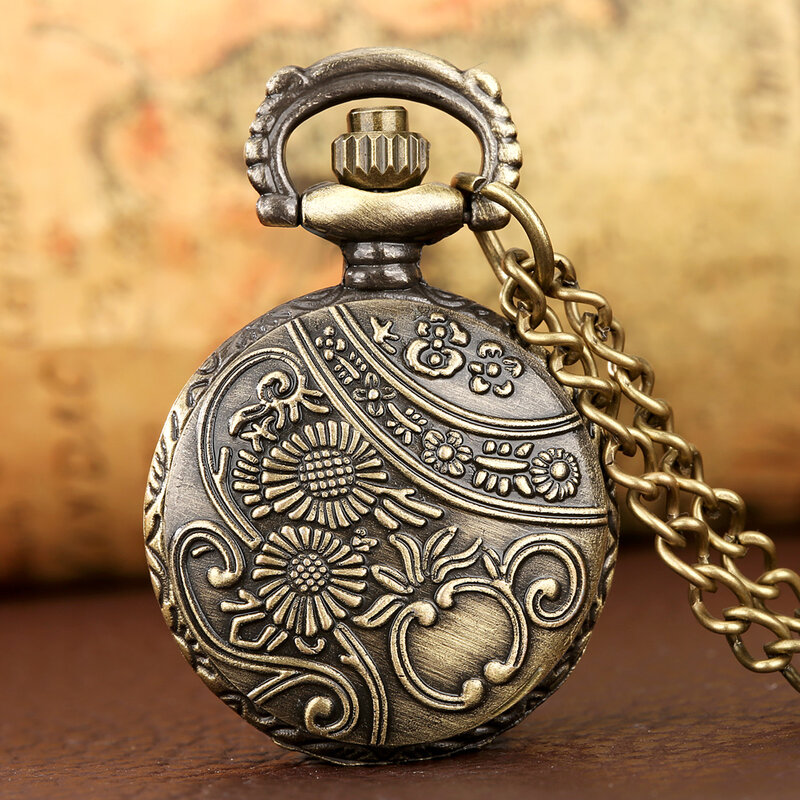 Trendy Bronze Hollow Flowers Quartz Analog Necklace Pocket Watch Gifts Men Women Classic Arabic Numeral Dial Sweater Chain Clock