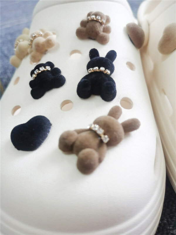 Rhinestone Bear Bunny Croc Charme Ornamentos, DIY Coração Sapato Fivela Acessórios, Jardim Calçados Decoração, Presente de Natal Infantil