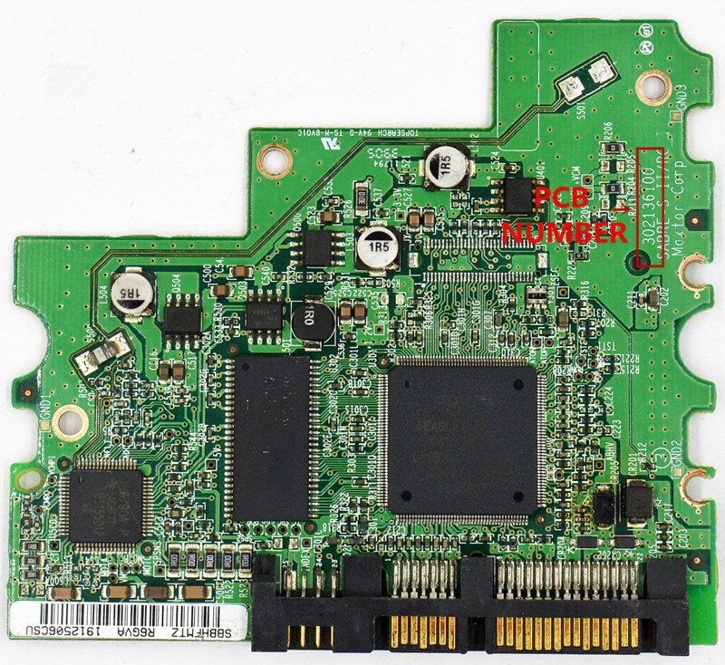 Печатная плата Maxtor Desktop SATA для жесткого диска номер: 302136100/микросхема основного контроллера: 040128000
