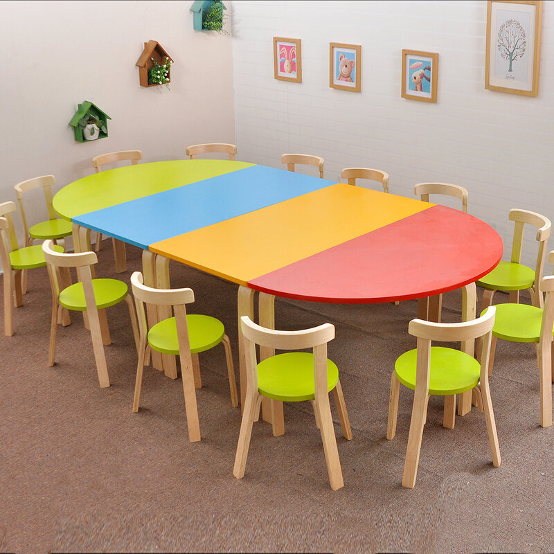 子供用の無垢材のデスクと椅子のセット,幼稚園のテーブル,カートンのない,耐久性のあるモダン,サンプル,新品,10個