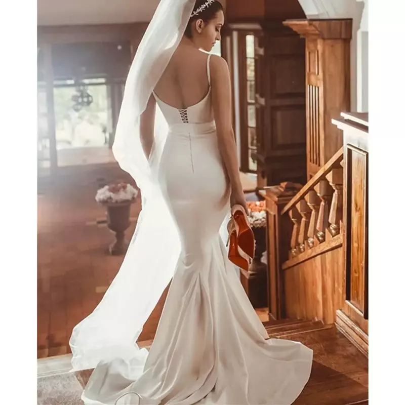 Vestido de noiva sereia sem costas com alças italianas, vestido romântico de noiva da igreja da praia, querido sexy, novo e elegante