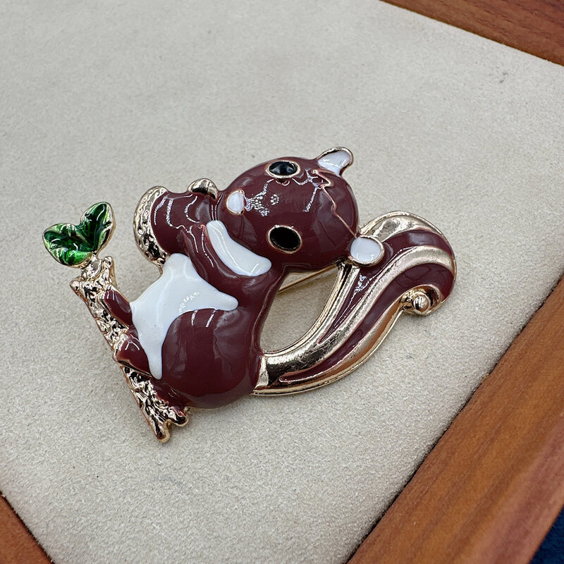 CINDY XIANG 귀여운 에나멜 다람쥐 브로치, 동물 핀 패션