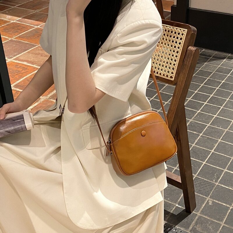 Bolso cuadrado de piel de vaca curtida, bolsa de un solo hombro, a la moda y minimalista