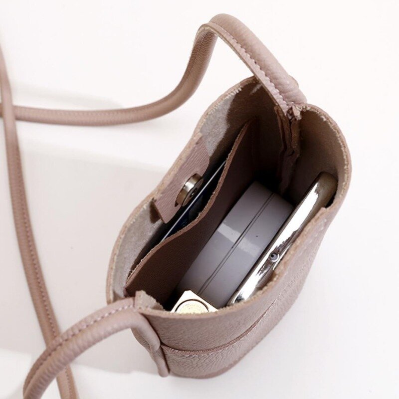 حقيبة هاتف من الجلد الناعم للنساء ، حقيبة صغيرة متقاطعة مع الجسم ، حقائب دلو لطيفة متعددة الاستخدامات ، حقائب يد للسيدات ، جديدة عصرية ، أحادية اللون ،