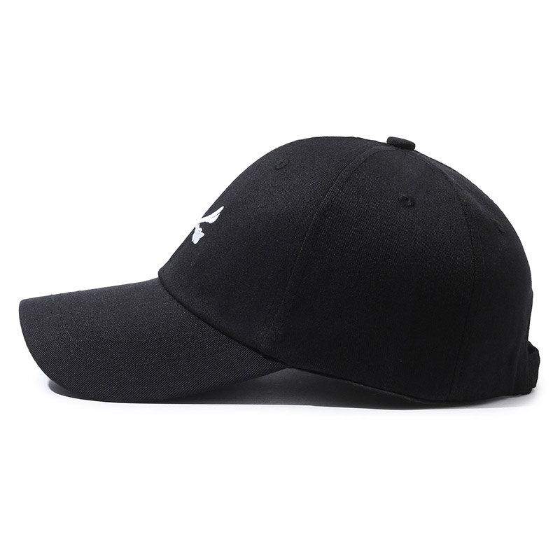 Basic Embroidered Design Cotton Baseball Cap for Unisex Casual Wear, with Adjustable Metal Buckle