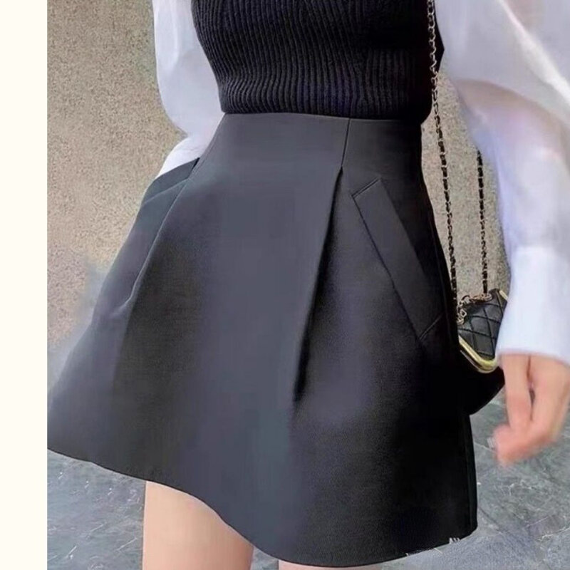 Minifalda negra acampanada para Mujer, traje de cintura alta, estilo coreano, salvaje, informal, Sexy, Retro, Y2k, Moda 2024