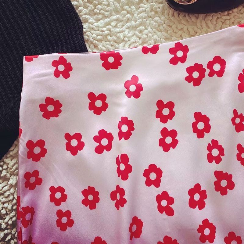 Krótka spódniczka dla kobiet 2024 letnie stroje spódnica ołówkowa koreańskie różowe satynowe spódnice Y2k ubrania kobiety kwiatowe mikro spódnice Kawaii