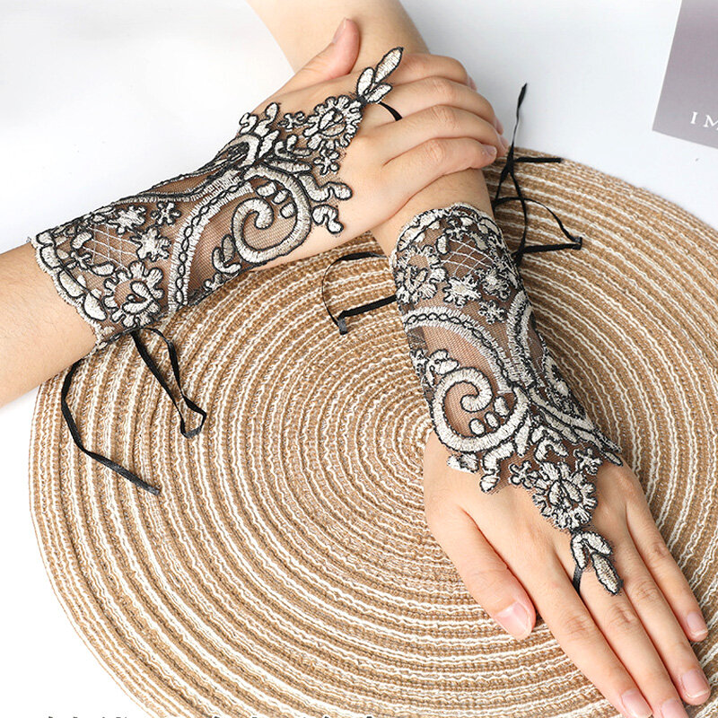 1 Pair Attractive Hollow Embroidery Lace Wedding Accessories Fingerless Gloves Banquet Woman Unique Beautiful Delicate
