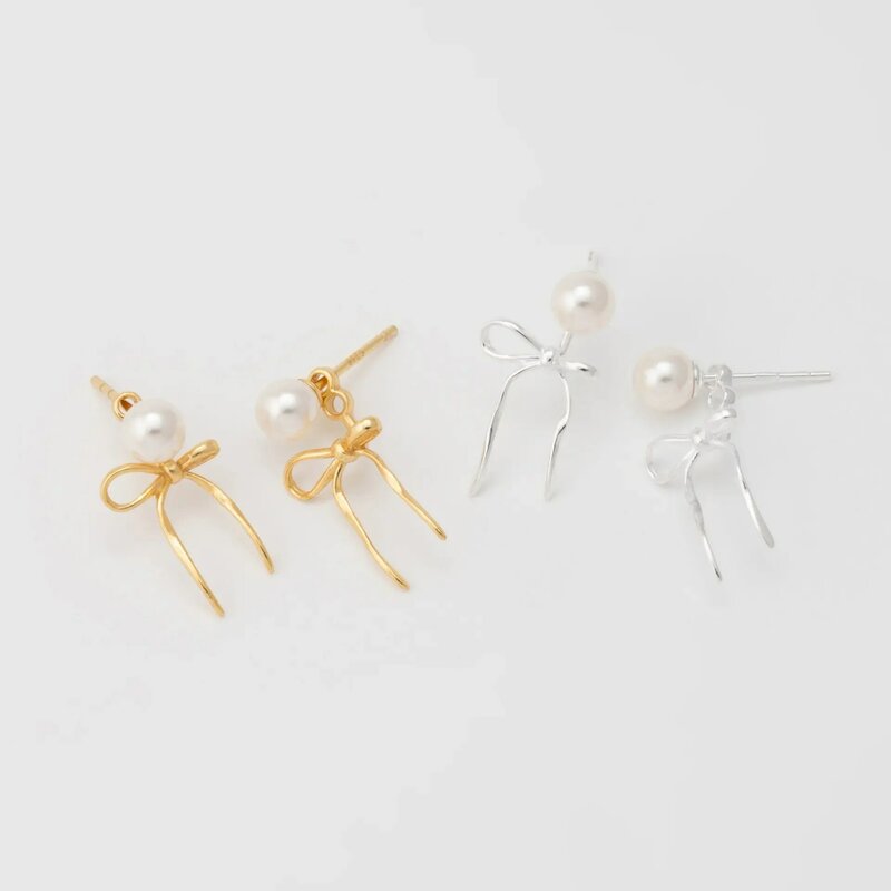 Vintage Stainless Steel Metal Bowknot Bow Studs Earrings Classic Natural Pearl Butterfly Earring for Women Wed Jewelry 2024