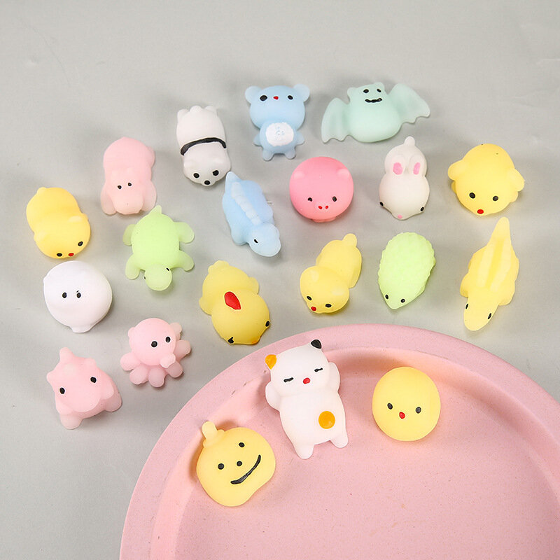 Cute Animal Anti-Squeeze Mini Brinquedos de Descompressão para Crianças e Adultos, Bola Antistress, Brinquedos Mochi Aleatórios, Presentes, 5Pcs por lote
