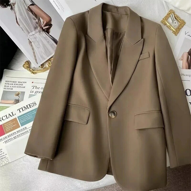 Blazer wanita Korea lengan panjang, jaket wanita Blazer wanita kelas atas warna Solid kancing tunggal longgar elegan musim gugur 2024