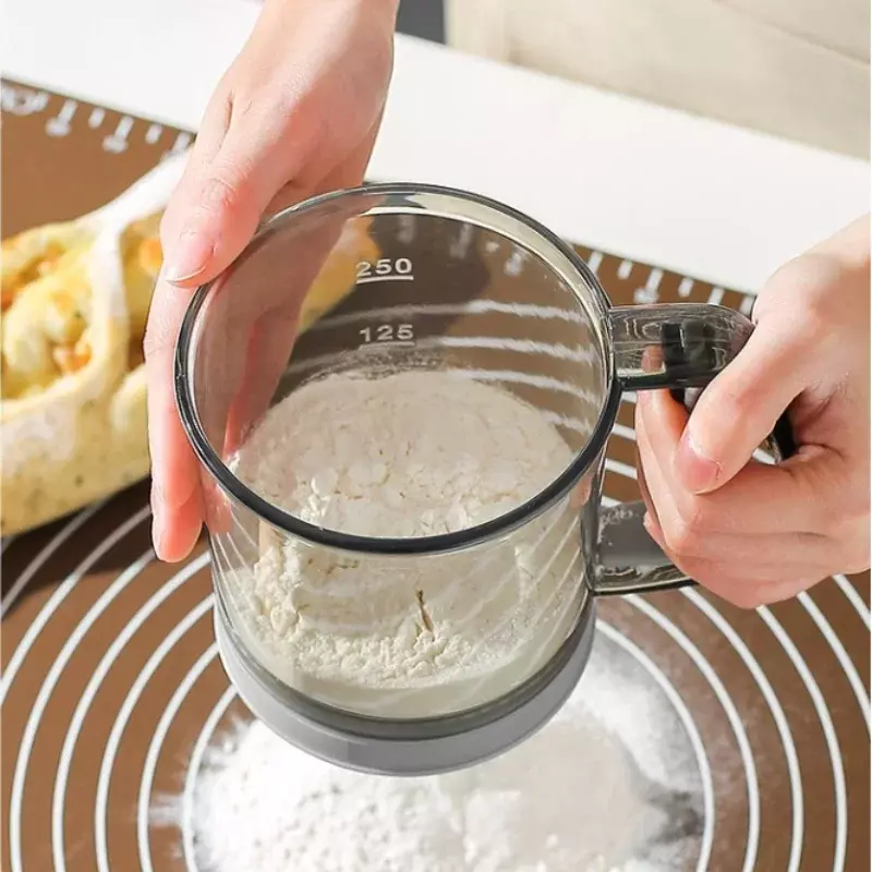Flour Sifter Semi-automatic Handheld Plastic Powder Sifter Kitchen Gadget Handheld Flour Filter Professional Flour Sifters