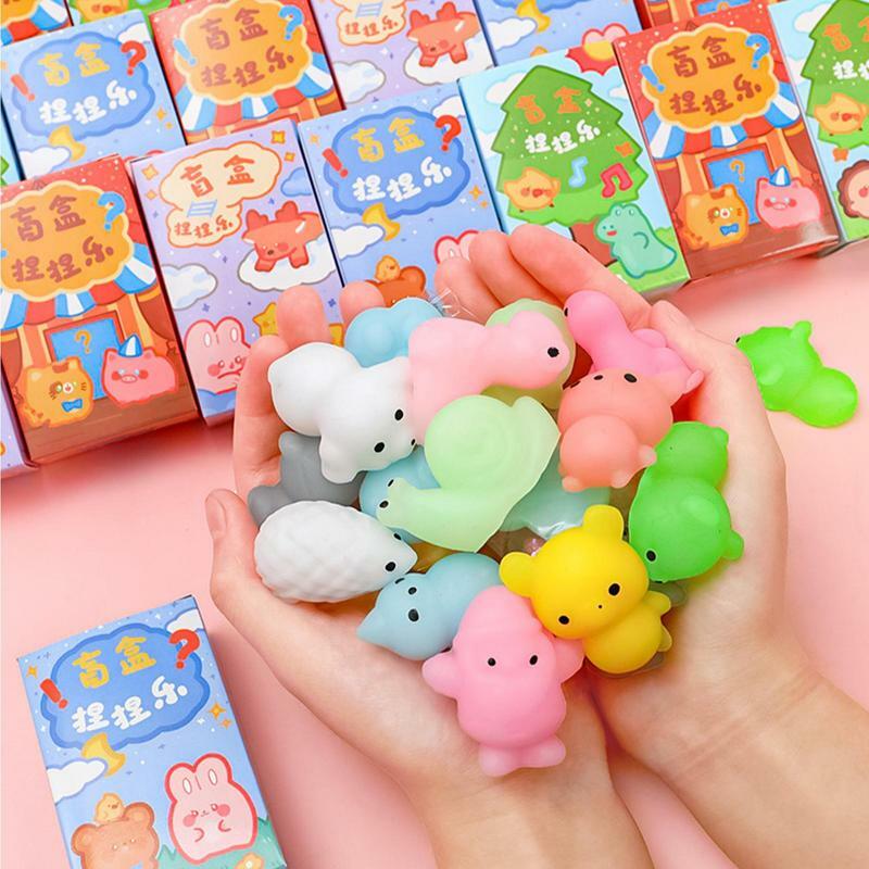 Mochi Kawaii Toy Cute Animal Squeeze Toys Sticky Squishi Anti Stress Relief Toys giocattolo Antistress adulti Mochi Rising Stress Toy