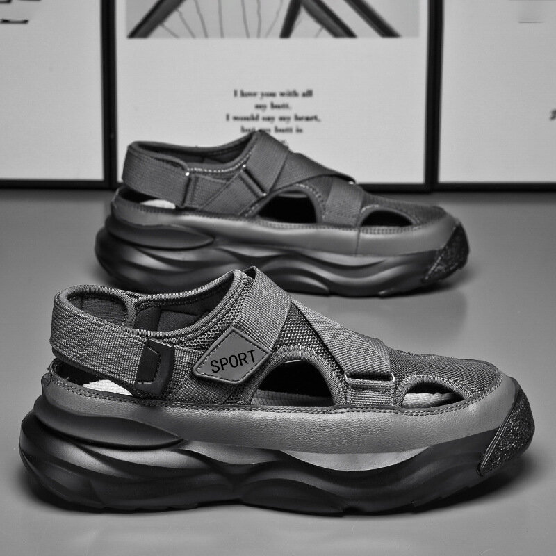 Perancang busana sandal pria bersirkulasi sepatu kasual untuk pria luar ruangan sandal pantai antiselip 2024 baru laki-laki Platform Sandalias