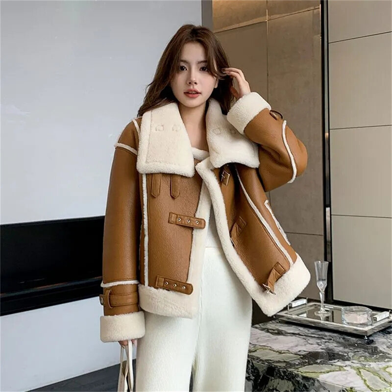 2023 Autumn/Winter New Stand Up Collar Lamb Wool Composite Fur Integrated Outerwear Women Short Sheep Cut Fleece Coat Fur Female