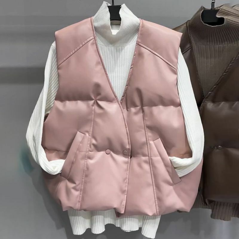 Модная уличная куртка из искусственной кожи для женщин, стильная теплая осенне-зимняя кофта с V-образным вырезом и карманами, кожаная кофта