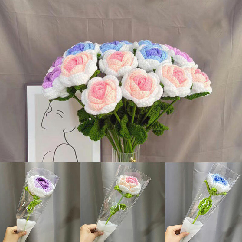 Bouquet de fleurs de rose bricolage, fausses fleurs tricotées à la main, bouquets de fleurs au crochet, table à la maison