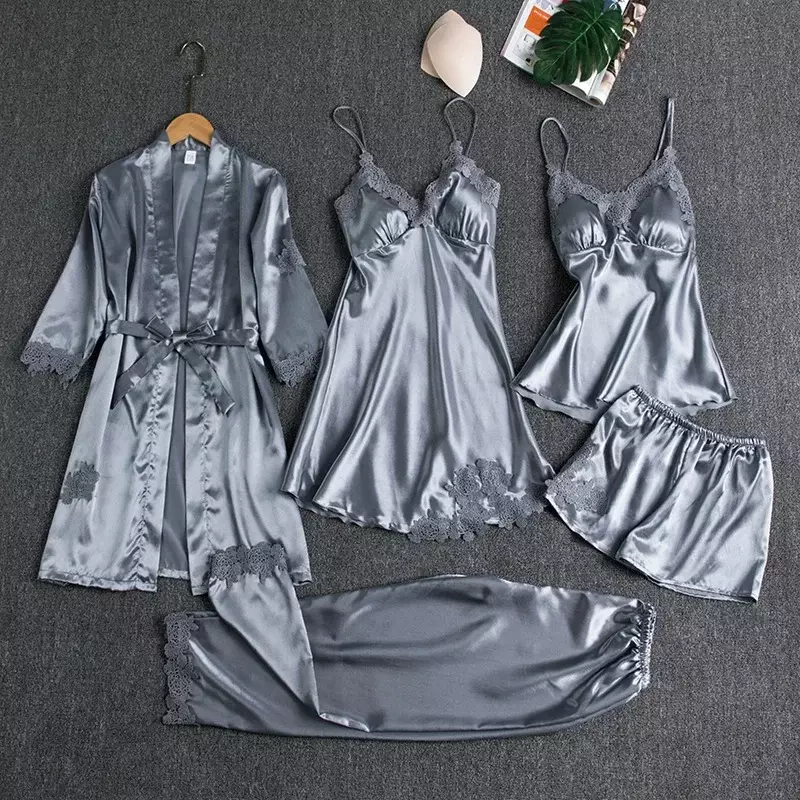 Pijama de satén de 5 piezas para mujer, ropa de dormir Sexy de retazos de encaje, estilo fino, Camisón con almohadillas en el pecho