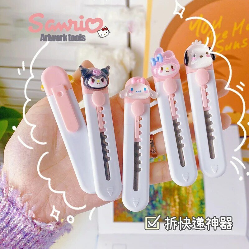 20 sztuk/zestaw Sanrio śliczne Hello Kitty Cartoon nóż introligatorski przenośne ekspresowe rozpakowywanie gilotyna do papieru dzieci ołówek nóż hurtownia