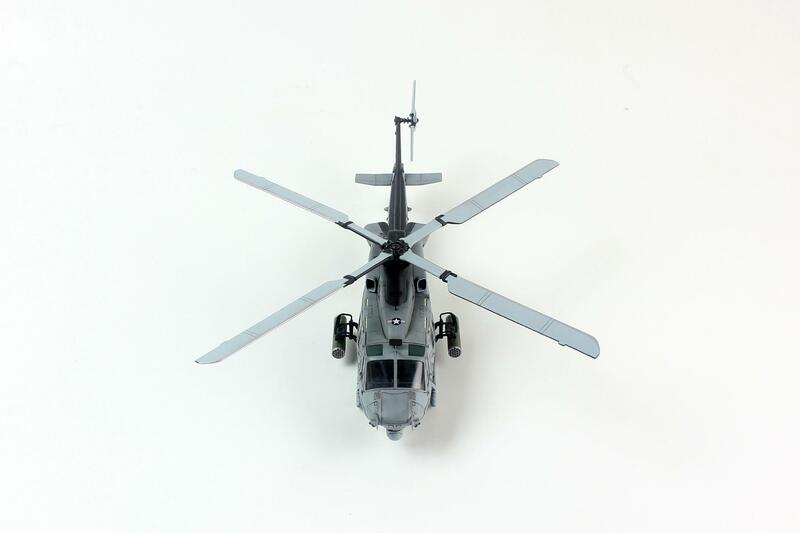 Traum Modell DM720018 1/72 UH-1Y 'Venom' USMC Hubschrauber (Kunststoff modell)