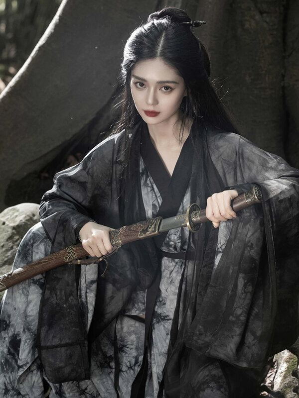 Black Hanfu Women's Wei and Jin Martial Arts Costume Cross-Collar Ruqun Antique Style Suit
