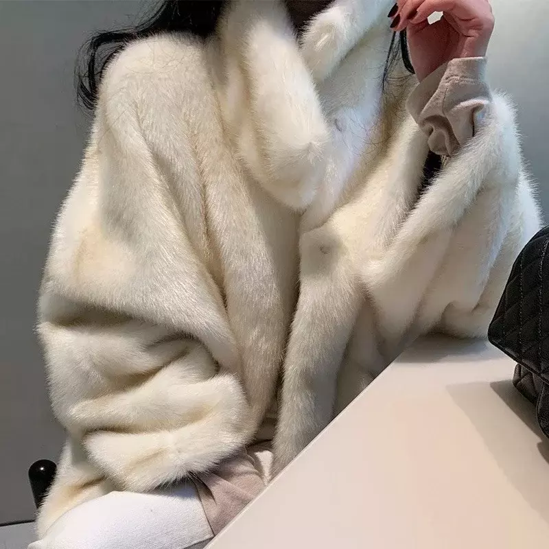 Korea Autumn and Winter Fashion Jacket Women's 2024 Temperament Elegant Lapel Slotted Loose Pockets Warm Mink Imitation Fur