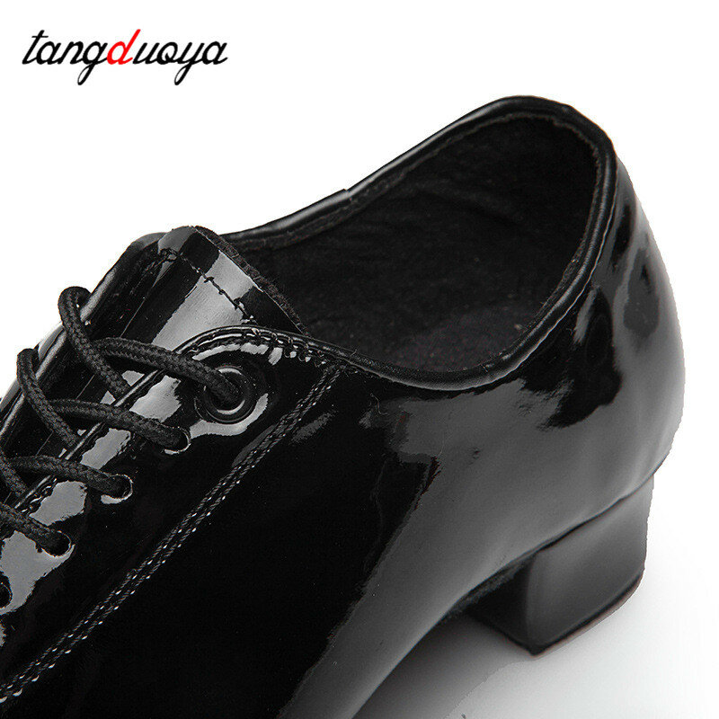 ผู้ชายสไตล์ใหม่ Latin Dance รองเท้าบอลรูม Tango Man รองเท้าเต้นรำละตินสำหรับ Man Boy รองเท้าเต้นรำรองเท้าผ้าใบ Jazz รองเท้าเด็ก
