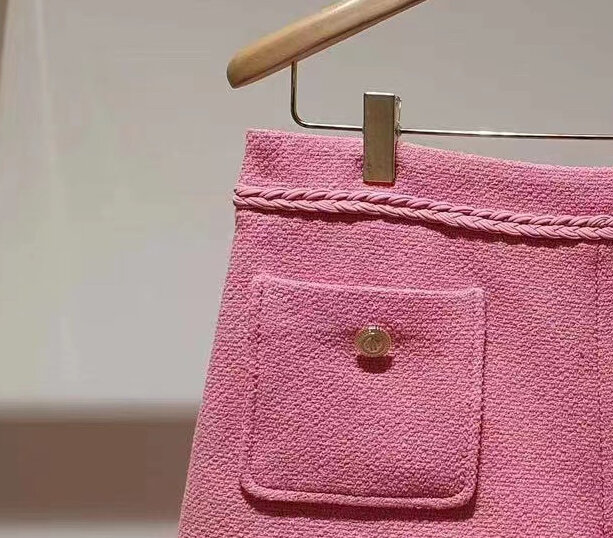 Pantaloncini Slim tascabili in tessuto rosa da donna moda semplice 2023 estate nuovi pantaloncini da donna